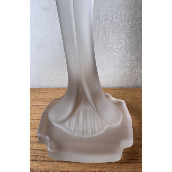 VTG Heisey by Imperial Glass Satin/Clear Frosted Finish Madonna Figurine 9" Tall - Picture 4 of 8